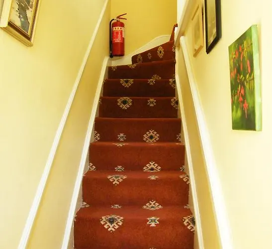 ベッド・アンド・ブレックファスト Druid ケンメア